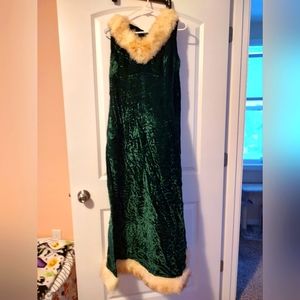 Vintage Green Velvet fur dress! Gorgeous! Handmade?! Size M/L?!